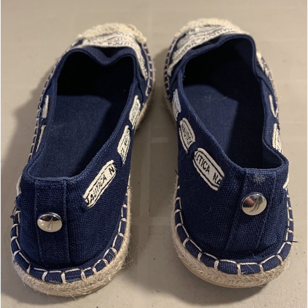 Nautica Shoes Womens 8 Navy White Nautical Canvas Flats Slip Ons Coastal Boat - Picture 2 of 7